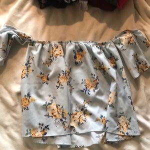 Bevello— Off the shoulder